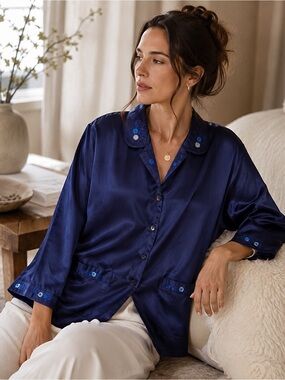 Vintage 100% Silk Embroidered Lounge Jacket M Pajama Blue Cottagecore Romantic